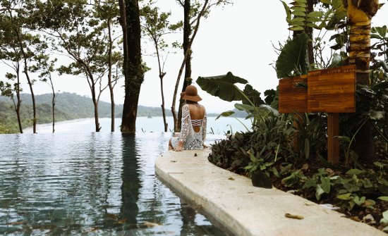 Arenas del Mar Infinity Pool