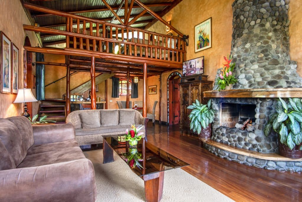 Peace Lodge at La Paz Waterfall Gardens