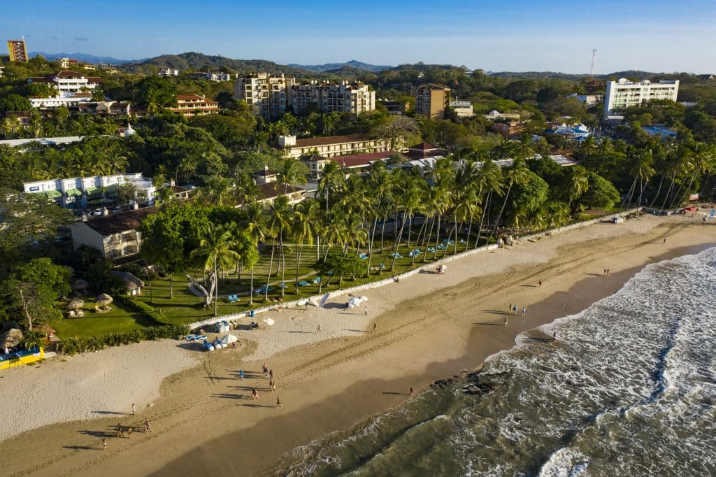 Tamarindo Diria Beach Resort