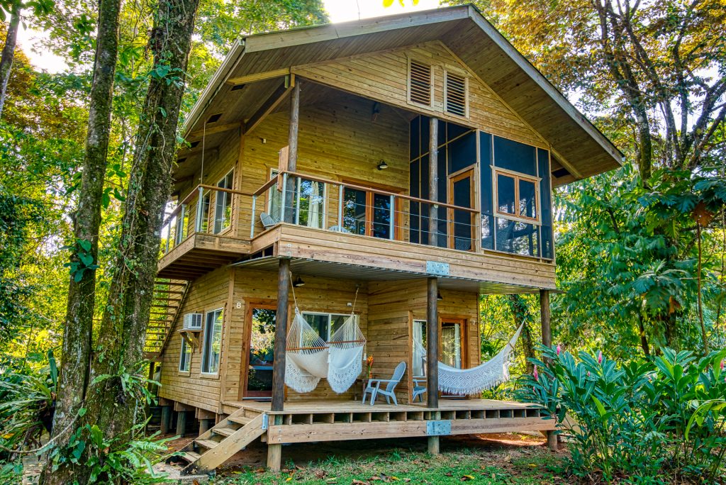 Tranquilo Bay Eco Adventure Lodge