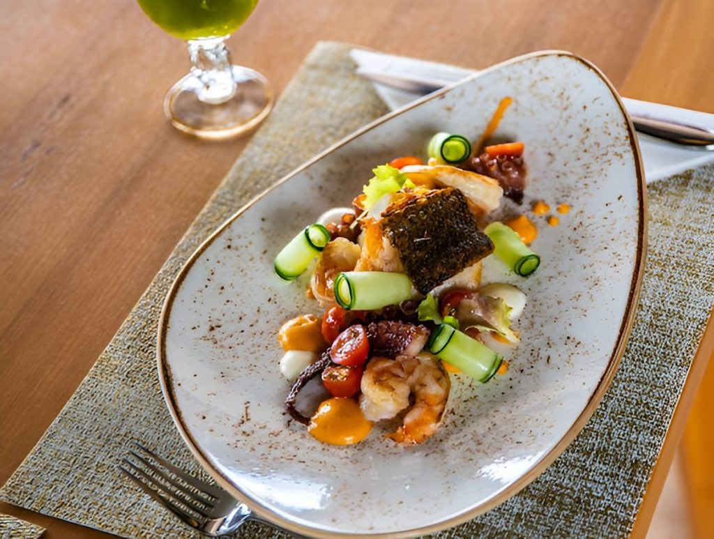 Ojochal Dining at Hotel Three Sixty