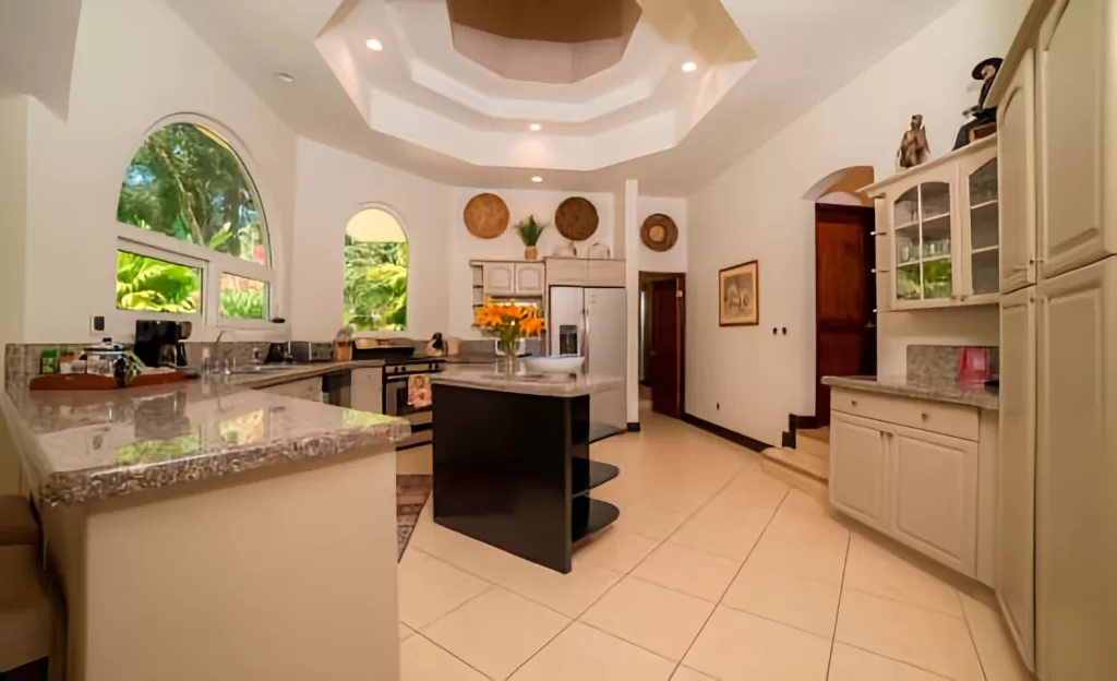 Harmon Estate Kitchen