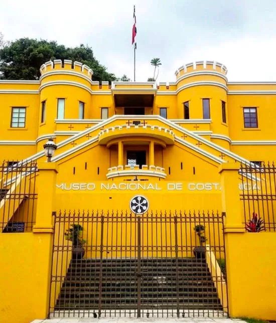 Museo Nacional de Costa Rica via @arq_costarica