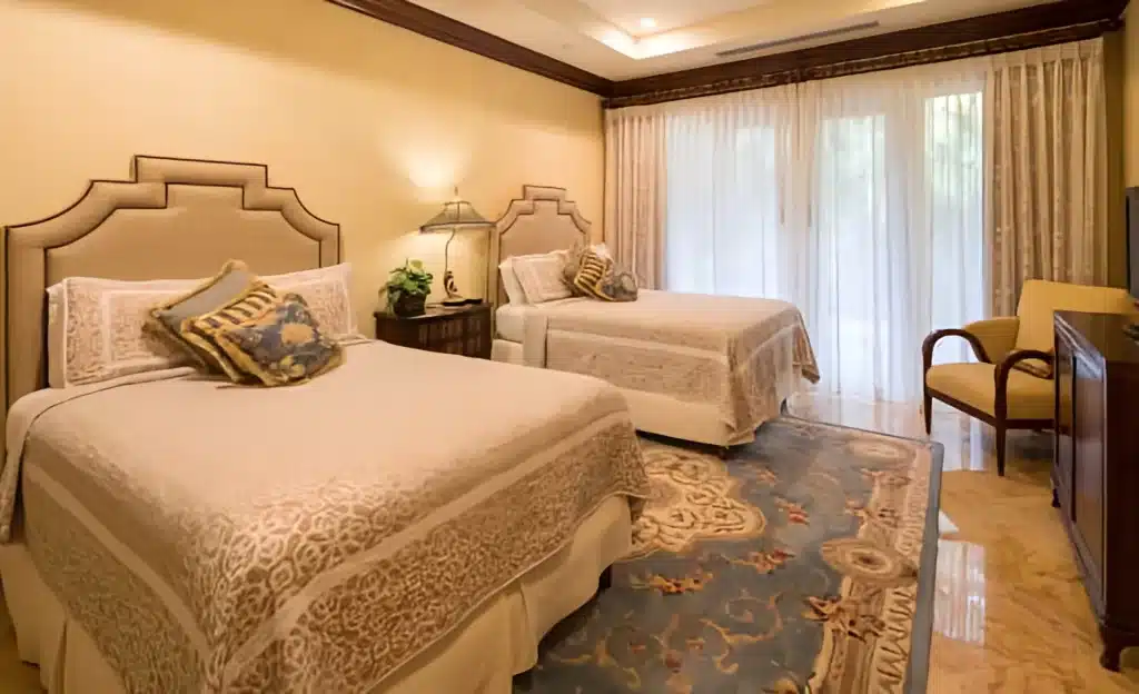 Villa la Perla Bedroom